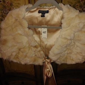VALERIE STEVENS RABBIT FUR CAPELET NWT